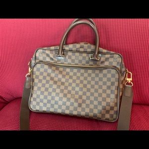 Louis Vuitton messenger bag